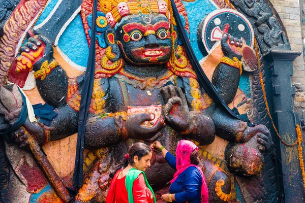 Kathmandu Durbar Square Nepal Julio 2018 Estatua Santuario Kal Bhairav —  Fotos de Stock