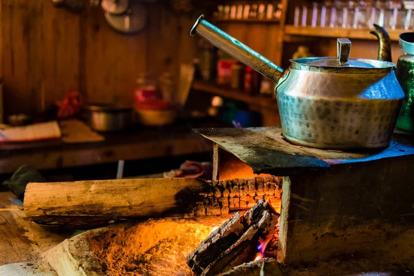 Природоохранная Зона Аннапурна Непал Июля 2018 Года Приготовление Пищи Местном — стоковое фото