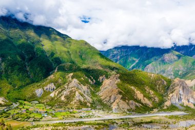 Doğa ve bakış açısı Annapurna koruma alanı, bir sıcak nokta hedef dağcıların Nepal'ın en büyük koruma alani.