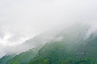 Doğa ve bakış açısı Annapurna koruma alanı, bir sıcak nokta hedef dağcıların Nepal'ın en büyük koruma alani.