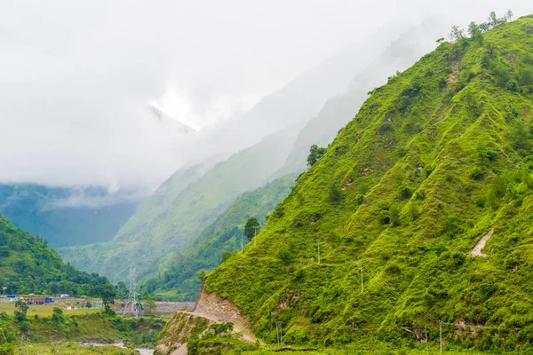 Doğa ve bakış açısı Annapurna koruma alanı, bir sıcak nokta hedef dağcıların Nepal'ın en büyük koruma alani.
