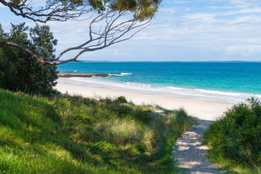 Plaj su şehir, Huskisson, Nsw, Avustralya, Jervis Bay area için ağ geçidi olarak bilinen küçük bir sahil kasabası görünümünde