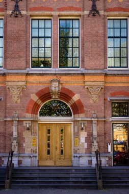 Lahey (Den Haag) şehir merkezinin mimarisi. Hollanda.