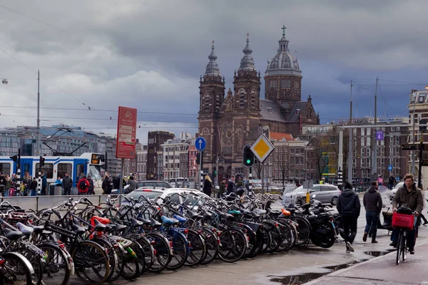 Ámsterdam Marzo 2016 Países Bajos Vista Zona Alrededor Estación Central —  Fotos de Stock