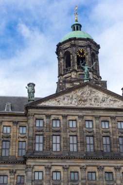 Amsterdam Hollanda 10 03 16: Royal Palace Amsterdam Hollanda Yasası Meclis tarafından hükümdar emrinde olan 3 saraylar biridir.