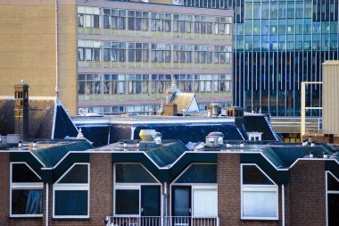 Görüntü şehir manzarası günbatımında, Leiden, Hollanda
