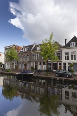 12 Mayıs 2019 Leiden, Hollanda, Geleneksel Hollanda cepheleri ve c