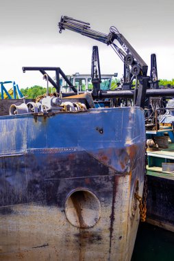 Sava Nehri 'ndeki bir gemi tamir atölyesinin günlük görüntüleri