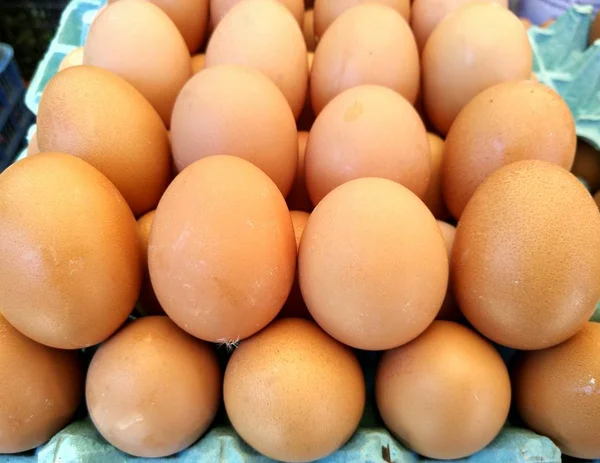 Artalanları yumurta bakkal bir sürü