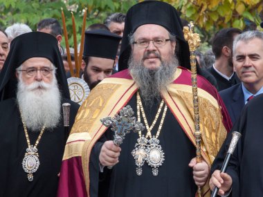 Larissa, Yunanistan - 10 Kasım 2018: Thessaly içinde metropoletan Kilisesi Agios Ahilios yeni aralarındaki lideri olarak Ieronymos, varış