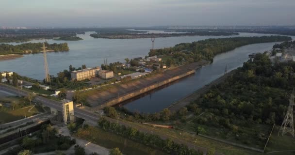 Ukraine. Kiev. Vyshgorod. Mer de Kiev. Aérien. Dniepr. Réservoir. Des gaz. GES 