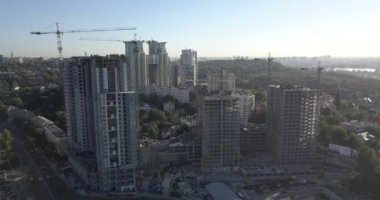 Kiev bir konut kompleksi sokakta. 4 k 4096 x 2160 piksel