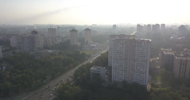 Mieszkaniowej domów dzielnicy ptaka 4k 4096 x 2160 pikseli — Wideo stockowe