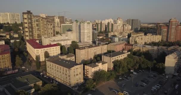 Palácio Ucrânia Kiev distrito AERIAL SHOT 4k 4096 x 2160 pixels — Vídeo de Stock