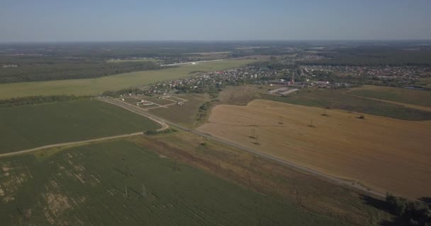 Aerial acima do campo agrícola 4k 4096 x 2160 pixels — Vídeo de Stock