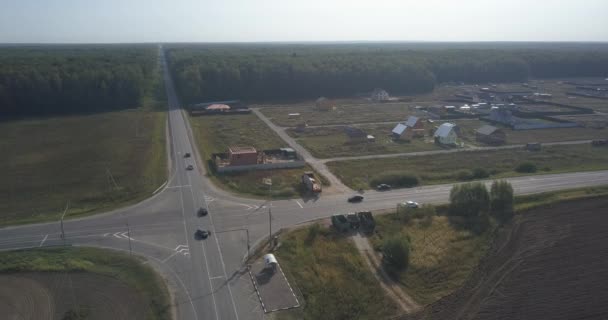 Vue aérienne du paysage du printemps au-dessus du carrefour 4k 4096 x 2160 pixels 
