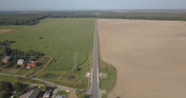 Luftaufnahme über Township 4k. 4k 4096 x 2160 Pixel — Stockvideo