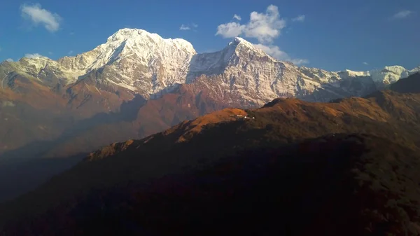 アンナプルナ南 ネパールのアンナプルナ山脈 — ストック写真