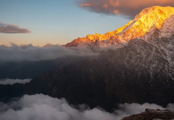 Annapurna Jih Úsvitu Annapurna Pohoří Nepálu — Stock fotografie