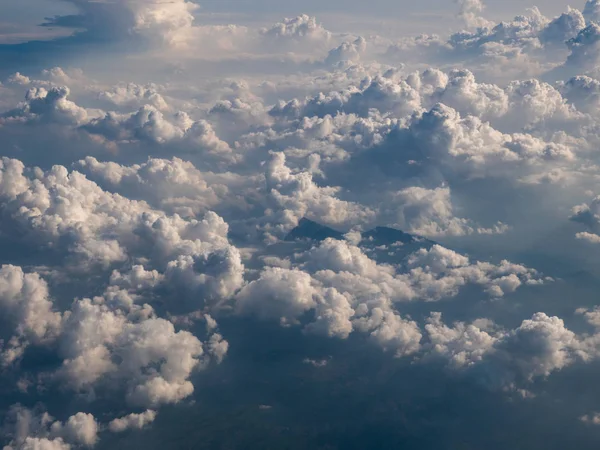 Ovanför Molnen Flygvy — Stockfoto