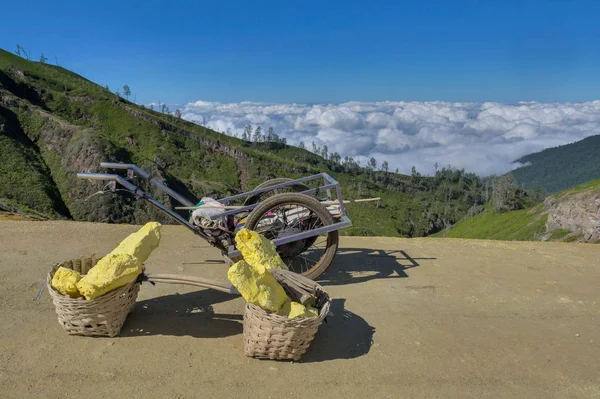 Outils Travail Des Mineurs Soufre Volcan Ijen Île Java Indonésie — Photo