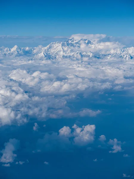 ヒマラヤ山脈の雲の上 ネパール — ストック写真