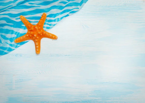 Fondo marino con madera azul, cuerda, estrella de mar — Foto de Stock