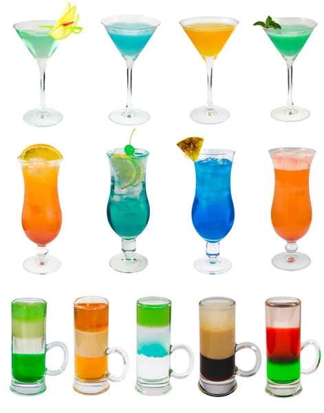 Cocktail diversi su bianco — Foto Stock