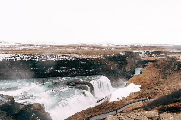 Velký vodopád Gullfoss na jižním Islandu, na zlatém prstenu. — Stock fotografie