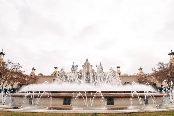 Kouzelná fontána Montjuic, na kopci Montjuic v Barceloně, Španělsko — Stock fotografie