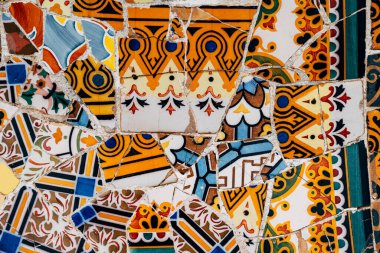 Yakın plan Mozaik Antonio Gaudi Park Guell, Barcelona 'da