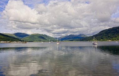 River Clyde Greenock, İskoçya'daki teknelerden