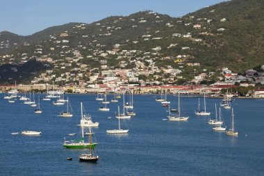 Lüks Yelkenli ve yatlar liman St Thomas USVI