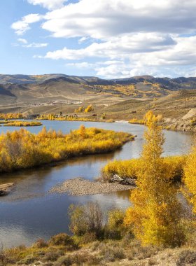 Colorado'daki Vadi ve Dağ Sırası'nın Manzara Manzarası