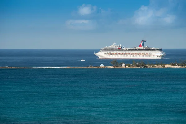 Nassau Bahamy Března 2018 Karneval Cruise Lines Loď Odlétající Oblíbené — Stock fotografie