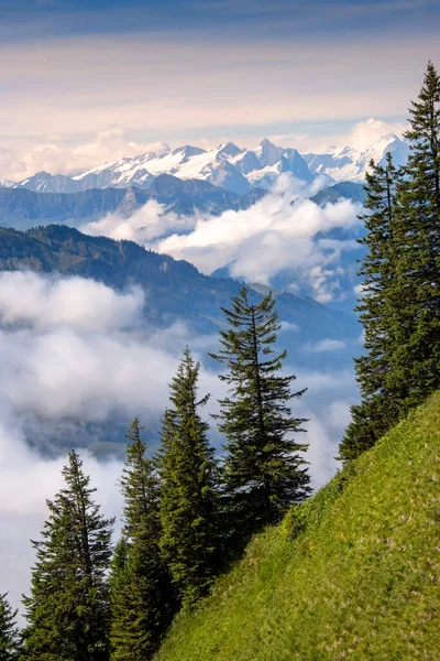 Живописный Пейзаж Швейцарских Альп Альпийский Регион — стоковое фото