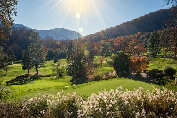 Krajobraz Karoliny Północnej Sezonie Jesiennych Kolorów — Zdjęcie stockowe