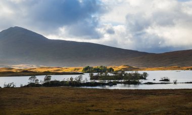 Lochan Na H-Achlaise ve Glen Coe Rannoch Moor