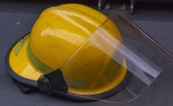 Close Side View Yellow Firefighters Helmet — Stock Photo, Image