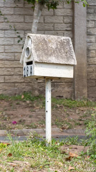 Close Side View Old White Post Box Stand Moss Mould — Stock Photo, Image