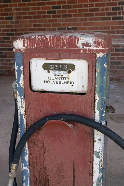 古い燃料ポンプ — ストック写真