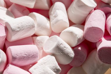 pembe ve beyaz krema 