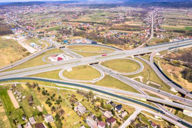 Karayolu taşımacılığı - yüksek hızlı bir yol