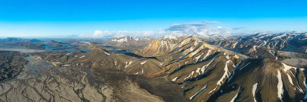 Beautiful colorful volcanic mountains Landmannalaugar in Iceland — Stock Photo, Image