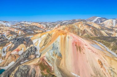 Mount Brennisteinsalda. Fjallabak doğanın Landmannalaugar alanı 