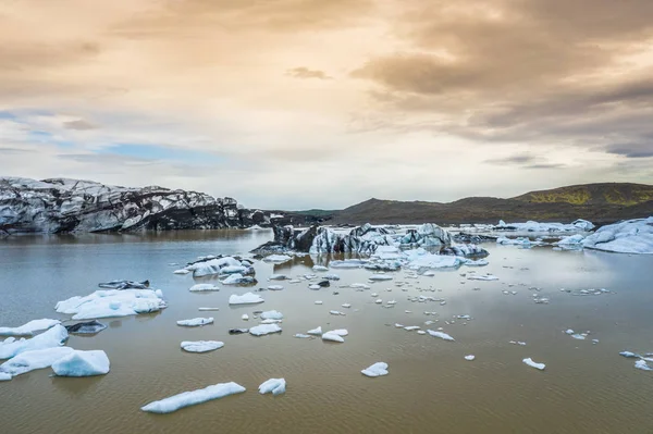 Skaftafell gletsjer, Vatnajokull Nationaal Park in IJsland. — Stockfoto