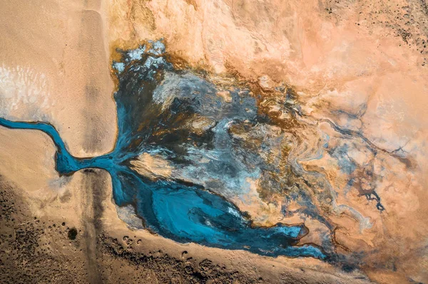 Namafjall Hverir jeotermal alanda renkli zemin görünümü — Stok fotoğraf