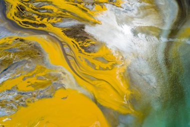 Gerçeküstü endüstriyel yerin havadan görünümü. Th üzerinde insan etkisi