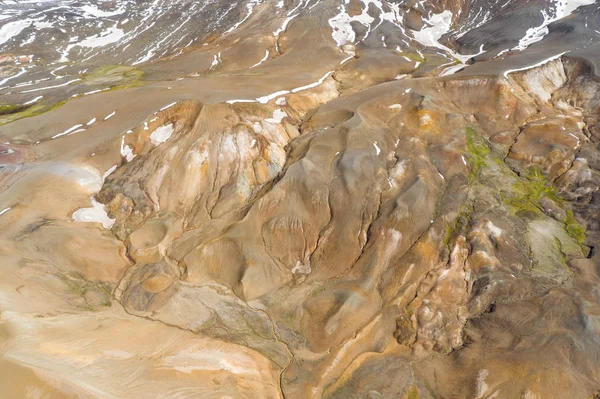 Экзотический вид в геотермальной ванне Лейрньюкур, недалеко от города Фла — стоковое фото