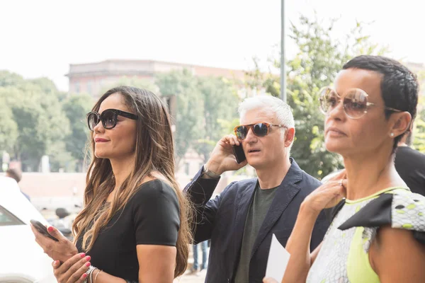 Milán Italia Septiembre Gente Moda Posa Fuera Del Desfile Moda —  Fotos de Stock